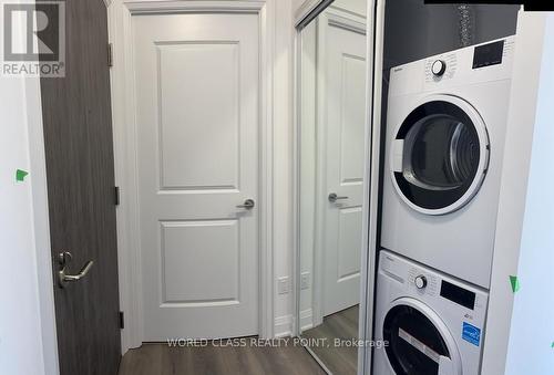 308 - 20 Gatineau Drive, Vaughan, ON - Indoor Photo Showing Laundry Room