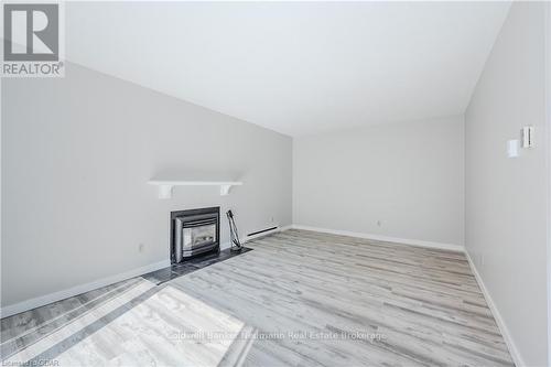 85 - 360 Scottsdale Drive, Guelph (Hanlon Creek), ON - Indoor With Fireplace