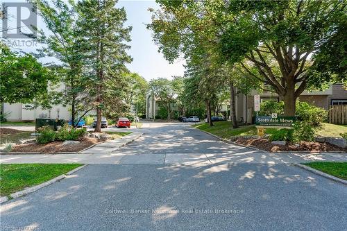 85 - 360 Scottsdale Drive, Guelph (Hanlon Creek), ON - Outdoor