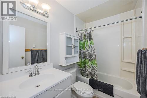 85 - 360 Scottsdale Drive, Guelph (Hanlon Creek), ON - Indoor Photo Showing Bathroom