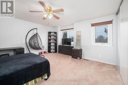 74 Royal Field Crescent, Ottawa, ON - Indoor Photo Showing Bedroom