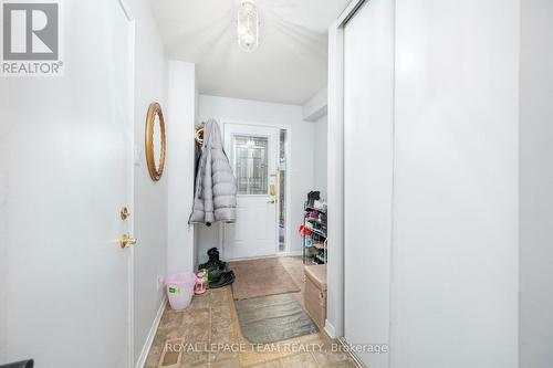 74 Royal Field Crescent, Ottawa, ON - Indoor Photo Showing Other Room