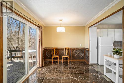 84 Dewar Avenue, Mcnab/Braeside, ON - Indoor Photo Showing Other Room