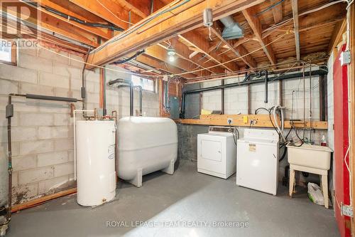 84 Dewar Avenue, Mcnab/Braeside, ON - Indoor