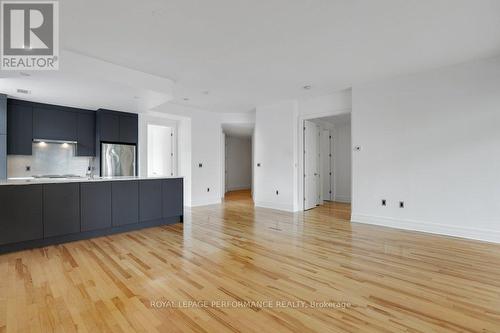 306 - 375 Lisgar Street, Ottawa, ON - Indoor Photo Showing Kitchen