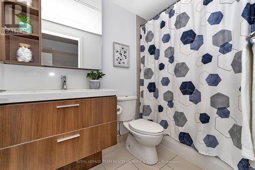 608 - 360 Mcleod Street, Ottawa, ON - Indoor Photo Showing Bathroom