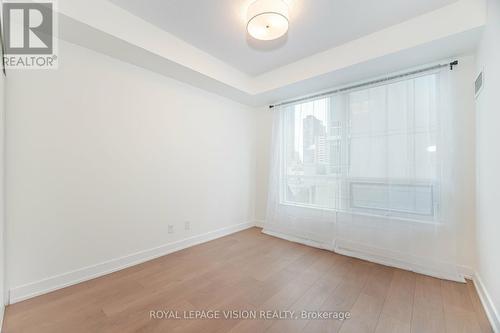 602 - 120 Homewood Avenue, Toronto, ON - Indoor Photo Showing Other Room