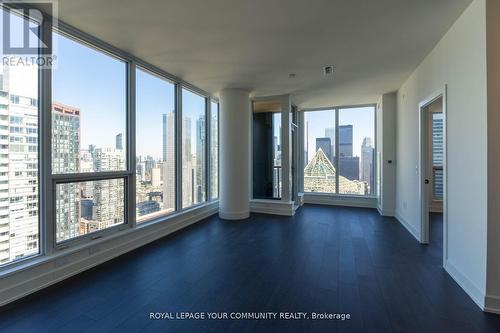 3605 - 15 Mercer Street S, Toronto, ON - Indoor Photo Showing Other Room