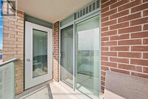 909 - 23 Oneida Crescent, Richmond Hill, ON - Outdoor With Exterior