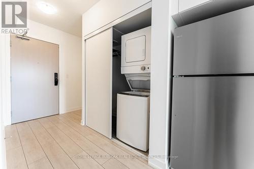 A518 - 3210 Dakota Common, Burlington, ON - Indoor Photo Showing Laundry Room