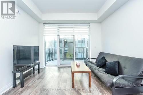 205 - 95 Attmar Drive, Brampton, ON - Indoor Photo Showing Living Room