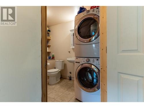 292 Orchard Lake Road, Mclure, BC - Indoor Photo Showing Laundry Room