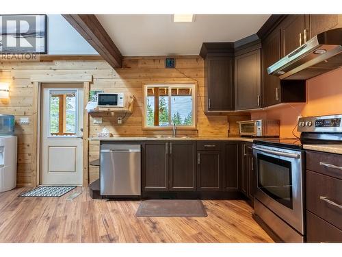 292 Orchard Lake Road, Mclure, BC - Indoor Photo Showing Kitchen