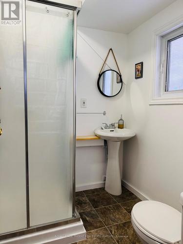 52 Doyon Street, Fauquier-Strickland, ON - Indoor Photo Showing Bathroom