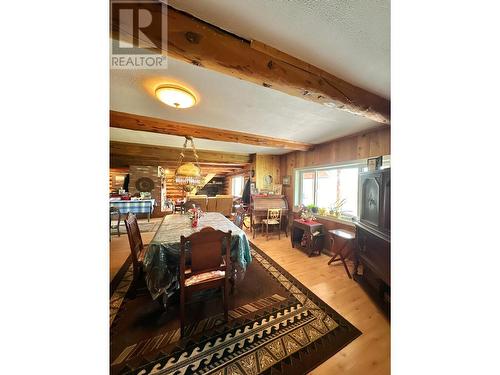 4050 Spokin Lake Road, 150 Mile House, BC - Indoor Photo Showing Other Room