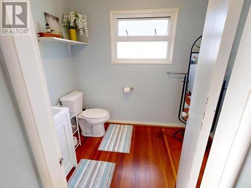 6831 Church Street, Powell River, BC - Indoor Photo Showing Bathroom