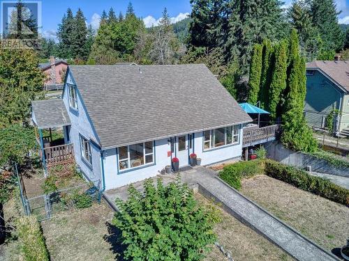 6831 Church Street, Powell River, BC - Outdoor