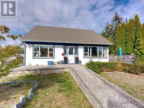 6831 Church Street, Powell River, BC - Outdoor