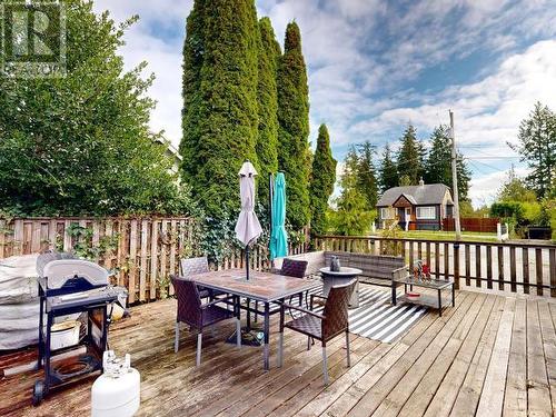 6831 Church Street, Powell River, BC - Outdoor With Deck Patio Veranda