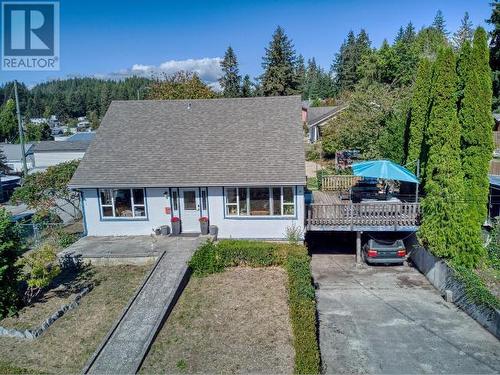 6831 Church Street, Powell River, BC - Outdoor