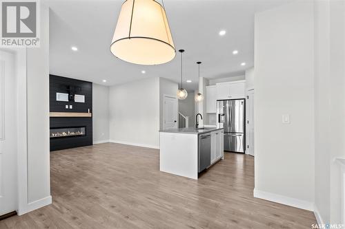 131 Barrett Street, Saskatoon, SK - Indoor Photo Showing Kitchen