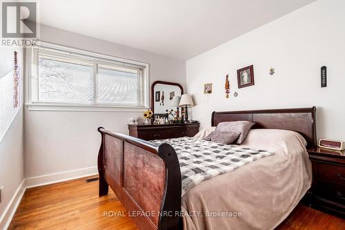 7 Ridgeview Avenue, St. Catharines (444 - Carlton/Bunting), ON - Indoor Photo Showing Bedroom