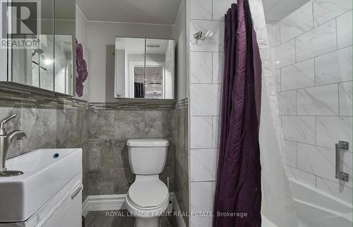 68 Deacon Lane, Ajax (South East), ON - Indoor Photo Showing Bathroom