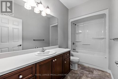 93 Mountain Ash Drive, Belleville, ON - Indoor Photo Showing Bathroom