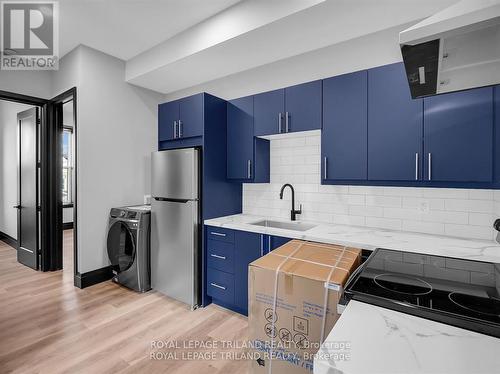 54 Stanley Street, London, ON - Indoor Photo Showing Kitchen