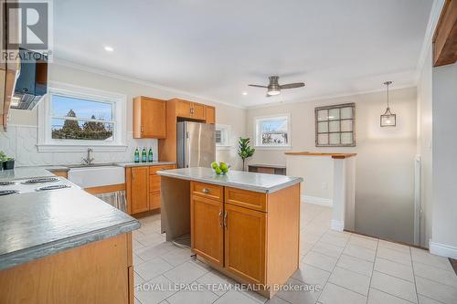 37 Sir James Morris Drive, South Dundas, ON - Indoor Photo Showing Kitchen