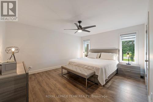 2760 Johannes Street, Ottawa, ON - Indoor Photo Showing Bedroom