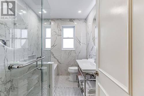 106 Wimbleton Road, Toronto, ON - Indoor Photo Showing Bathroom