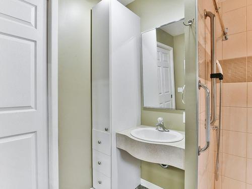 Salle de bains - 492  - 494 Ch. Seigneurial, L'Épiphanie, QC - Indoor Photo Showing Bathroom