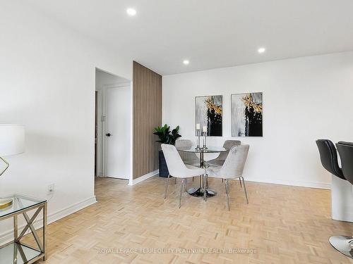 411-71 Jonesville Cres, Toronto, ON - Indoor Photo Showing Dining Room