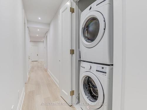 Lower-26 Norlong Blvd, Toronto, ON - Indoor Photo Showing Laundry Room