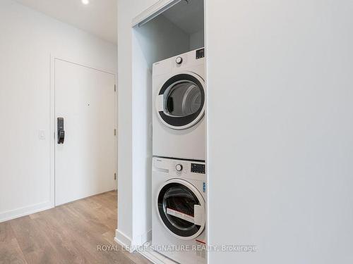 618-28 Ann St, Mississauga, ON - Indoor Photo Showing Laundry Room