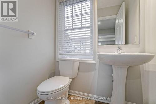 64 Commuter Drive, Brampton, ON - Indoor Photo Showing Bathroom