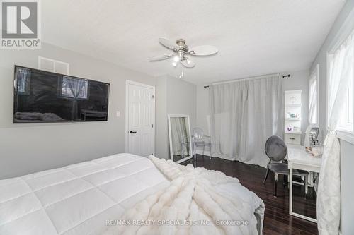 62 Berkshire Square, Brampton, ON - Indoor Photo Showing Bedroom