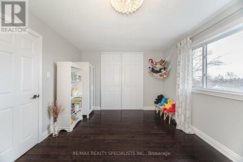 62 Berkshire Square, Brampton, ON - Indoor Photo Showing Other Room