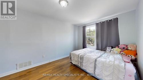 28 Abell Drive, Brampton, ON - Indoor Photo Showing Bedroom