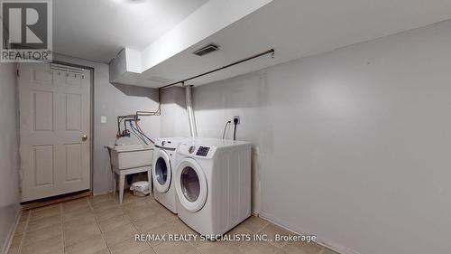 28 Abell Drive, Brampton, ON - Indoor Photo Showing Laundry Room