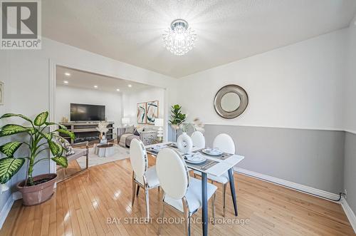 15 Inverhuron Trail, Oakville, ON - Indoor Photo Showing Dining Room