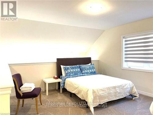 6 Explorer Way, Thorold (560 - Rolling Meadows), ON - Indoor Photo Showing Bedroom