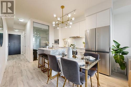 814 - 8 Olympic Garden Drive, Toronto, ON - Indoor Photo Showing Dining Room