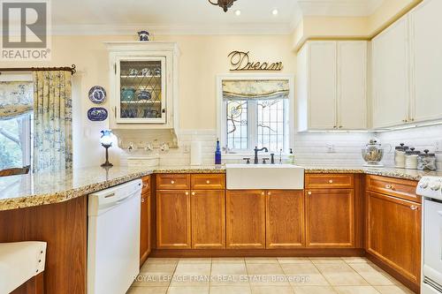 78 Country Estates Drive, Scugog (Port Perry), ON - Indoor Photo Showing Kitchen