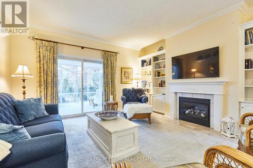 78 Country Estates Drive, Scugog (Port Perry), ON - Indoor Photo Showing Living Room With Fireplace