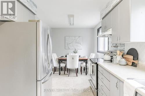 42 Northlin Park Road, Kawartha Lakes (Lindsay), ON - Indoor Photo Showing Kitchen