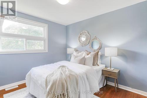 42 Northlin Park Road, Kawartha Lakes (Lindsay), ON - Indoor Photo Showing Bedroom