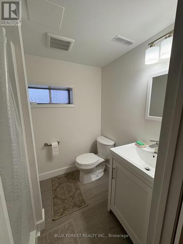 231 Wellington Street, West Perth (65 - Town Of Mitchell), ON - Indoor Photo Showing Bathroom