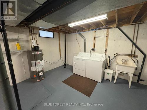 231 Wellington Street, West Perth (65 - Town Of Mitchell), ON - Indoor Photo Showing Laundry Room